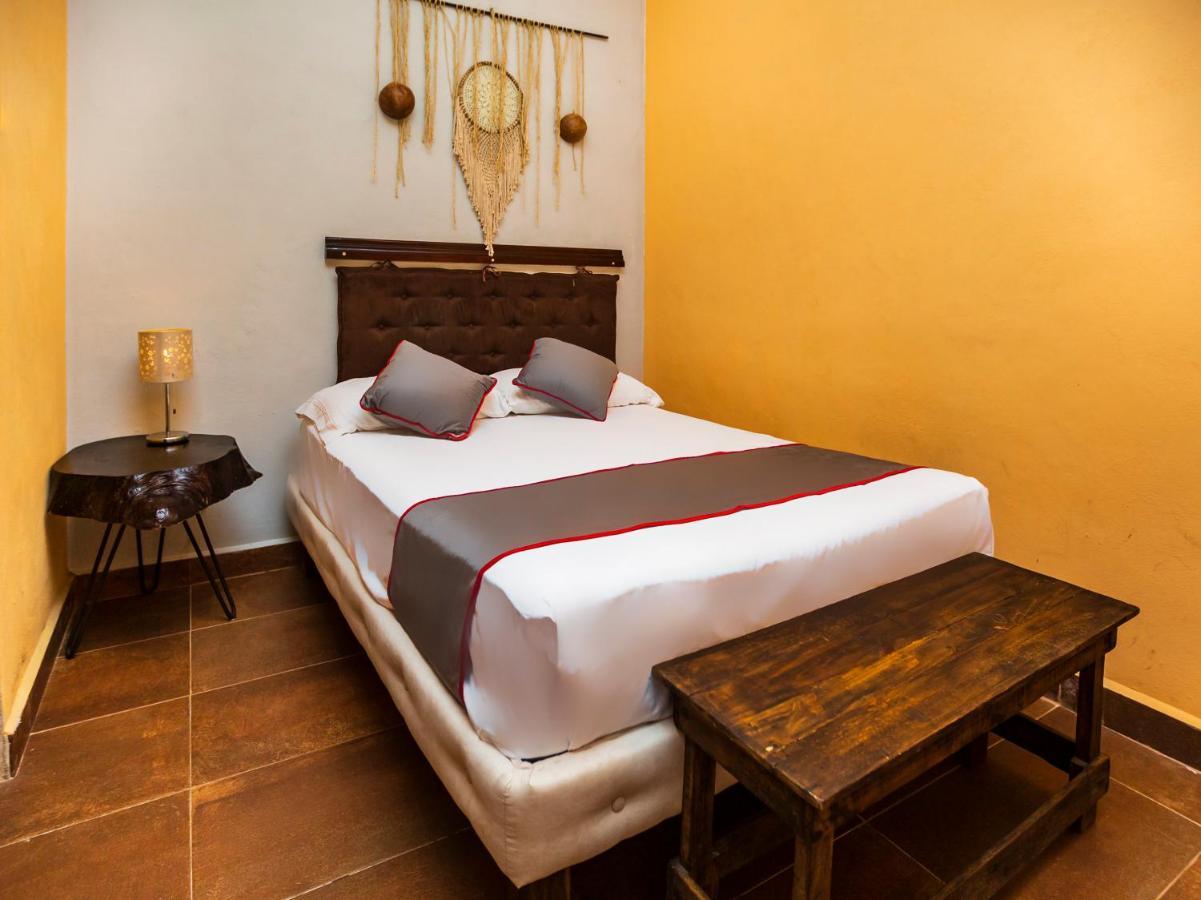 Casa Aluxes Hotel Valladolid  Ngoại thất bức ảnh