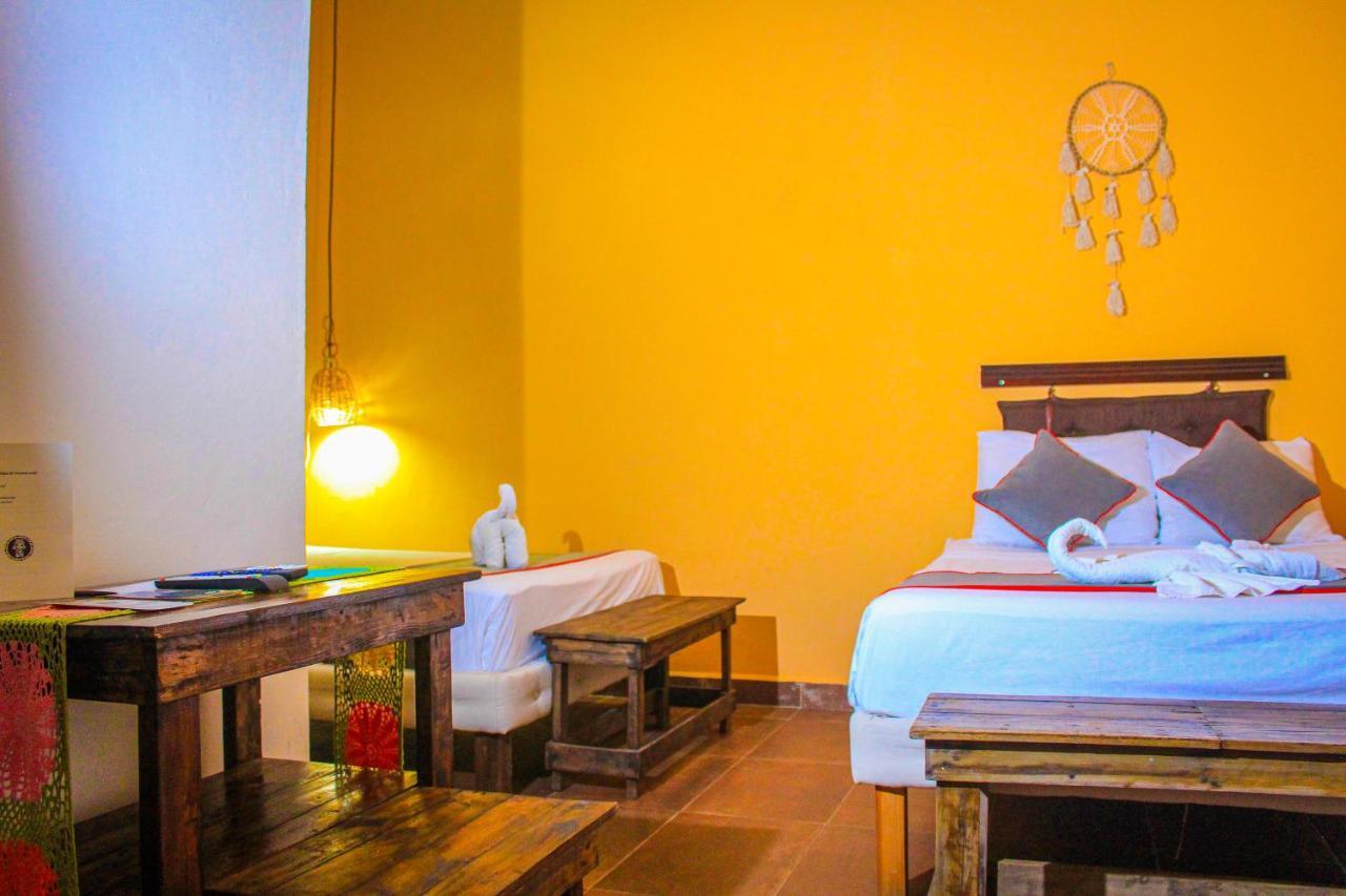 Casa Aluxes Hotel Valladolid  Ngoại thất bức ảnh