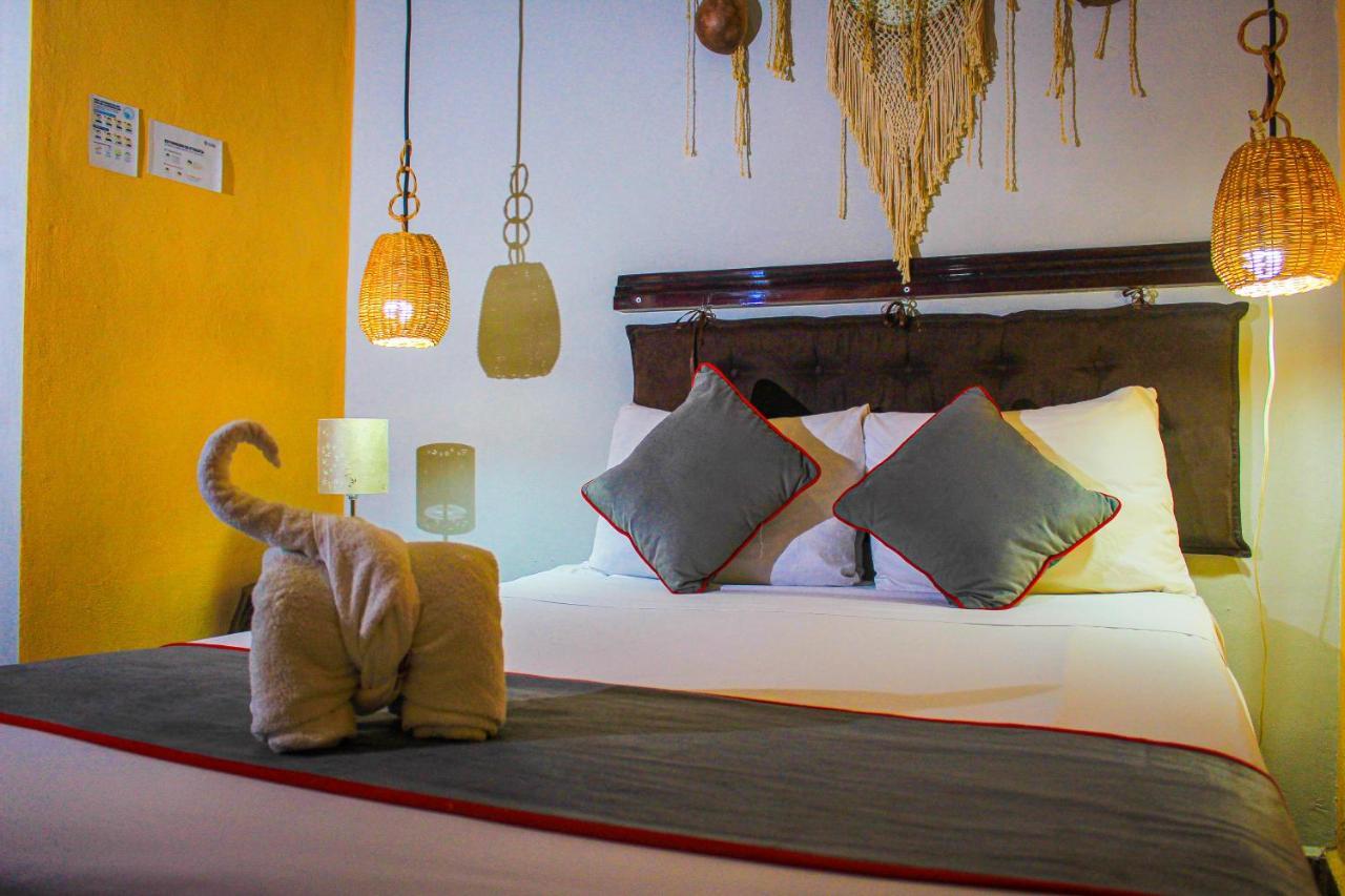 Casa Aluxes Hotel Valladolid  Ngoại thất bức ảnh