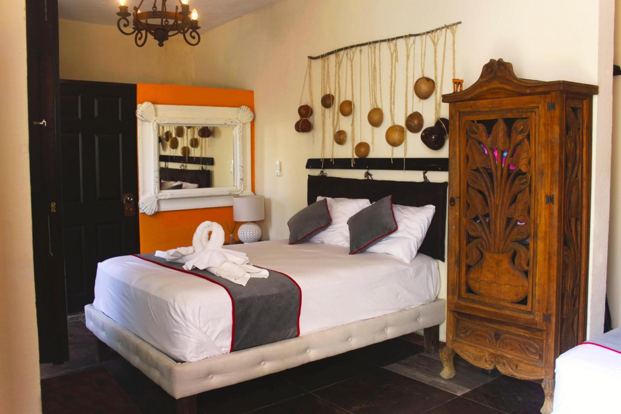Casa Aluxes Hotel Valladolid  Ngoại thất bức ảnh